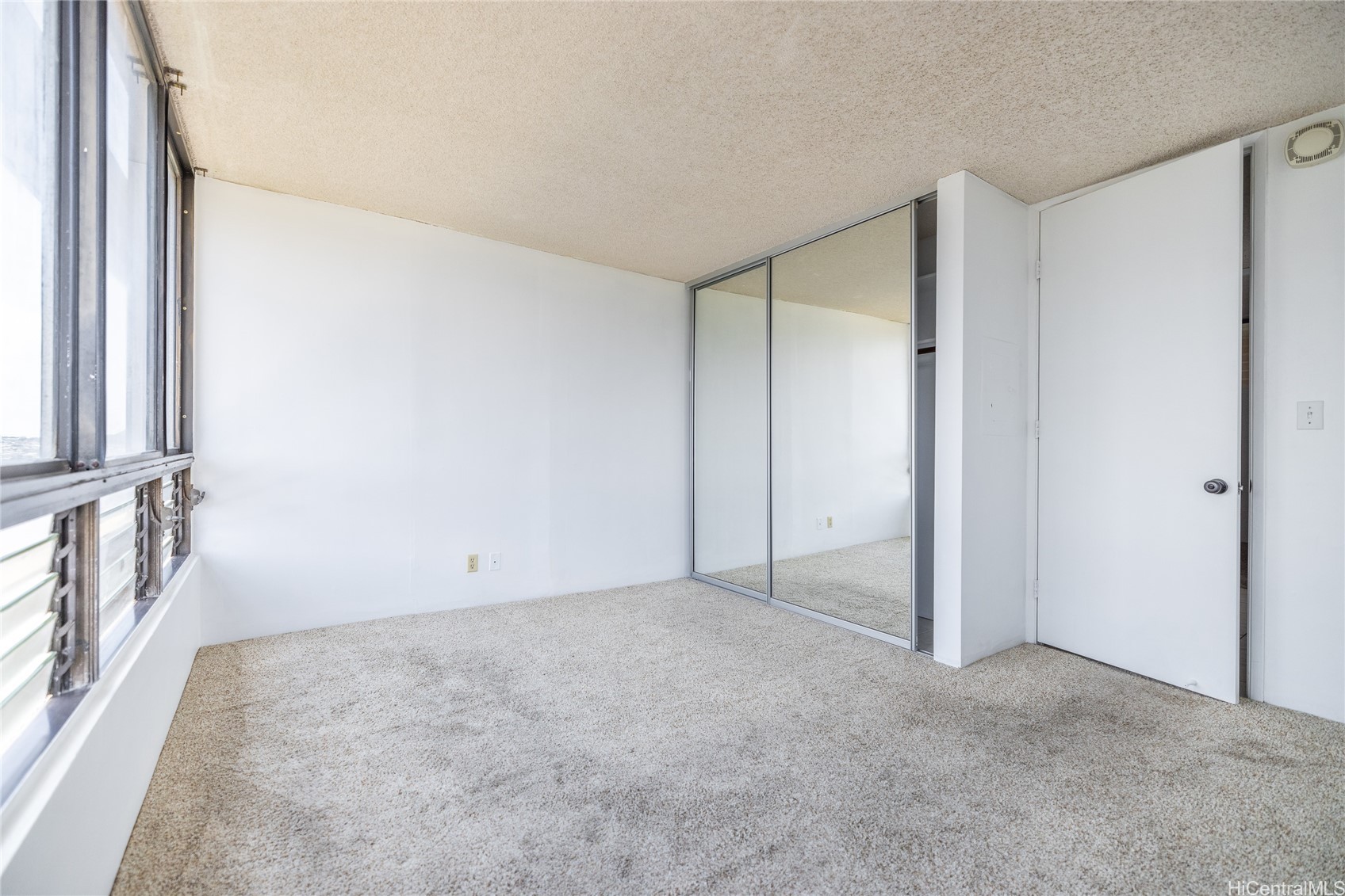 2121 Ala Wai Boulevard 1901 Property Photo 14