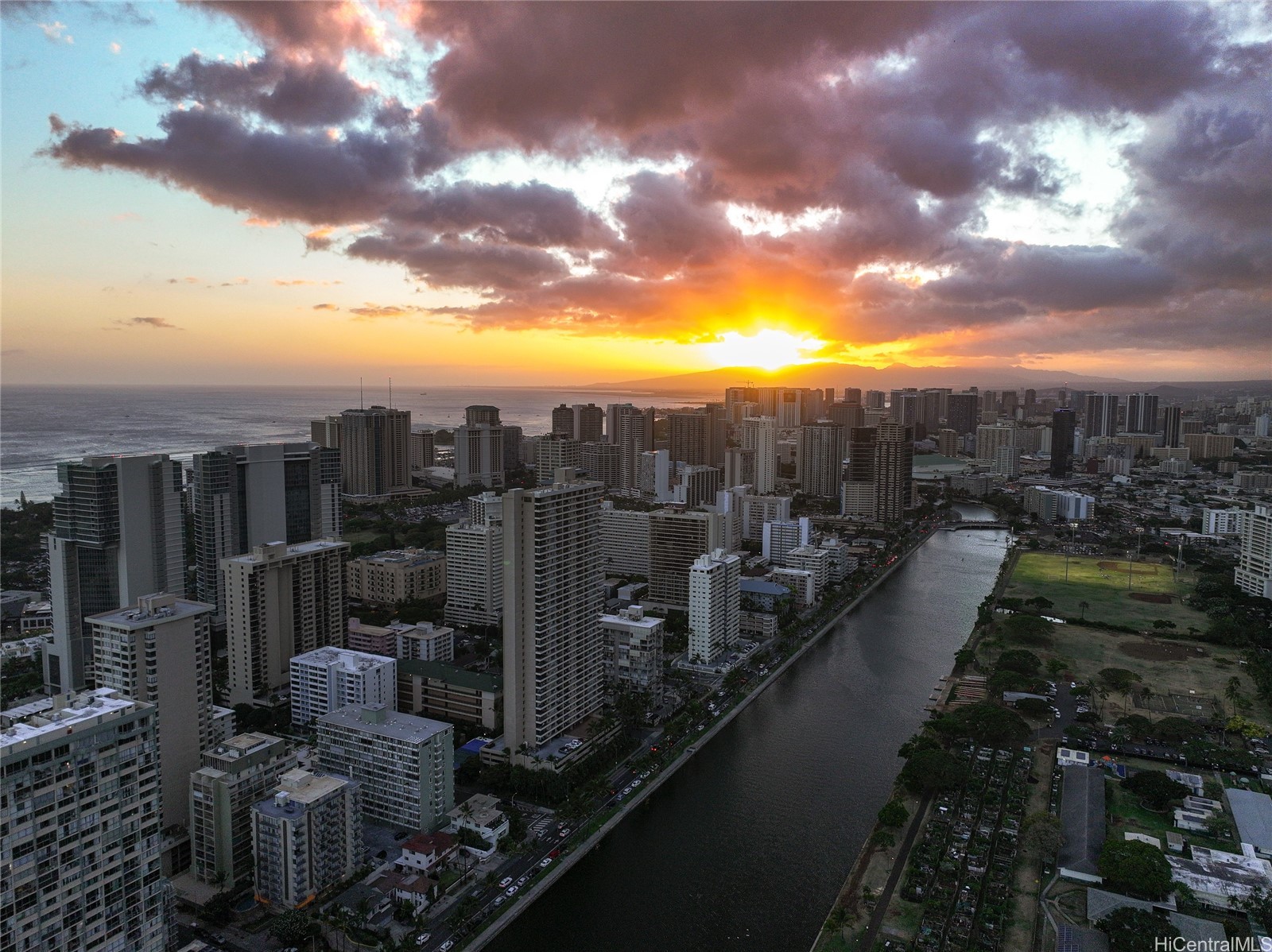 2121 Ala Wai Boulevard 1901 Property Photo 24