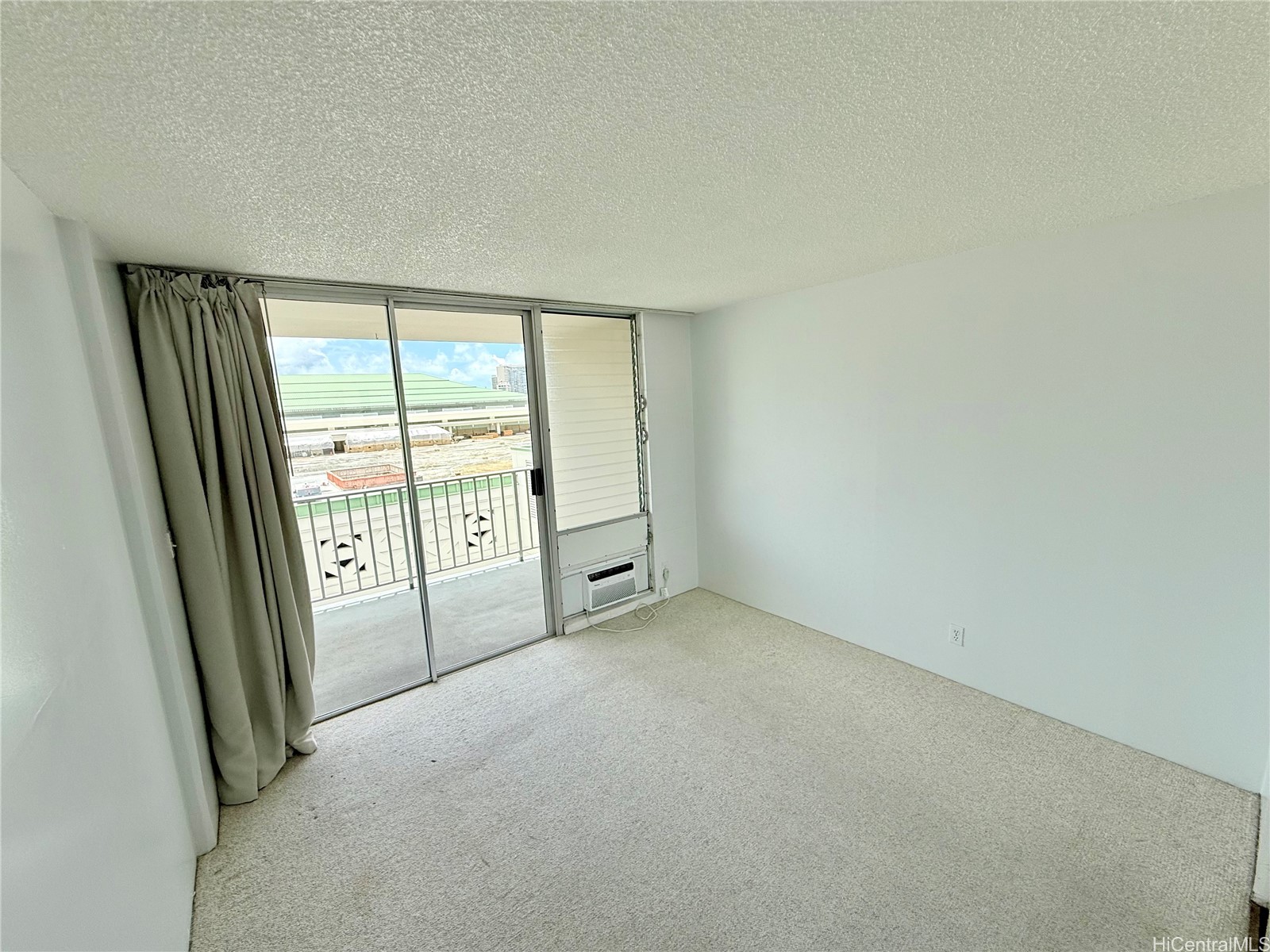 475 Atkinson Drive 1207 Property Photo 12