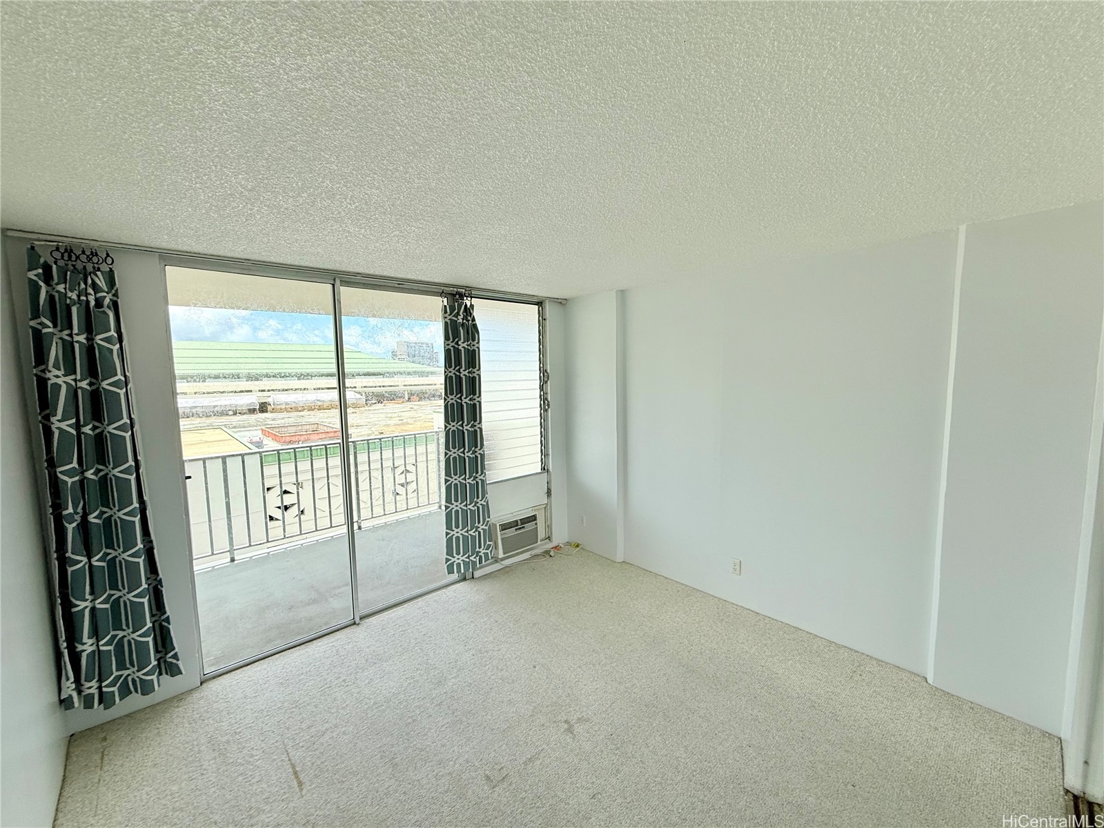 475 Atkinson Drive 1207 Property Photo 16
