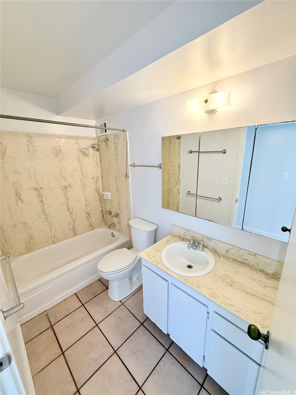 475 Atkinson Drive 1207 Property Photo 18