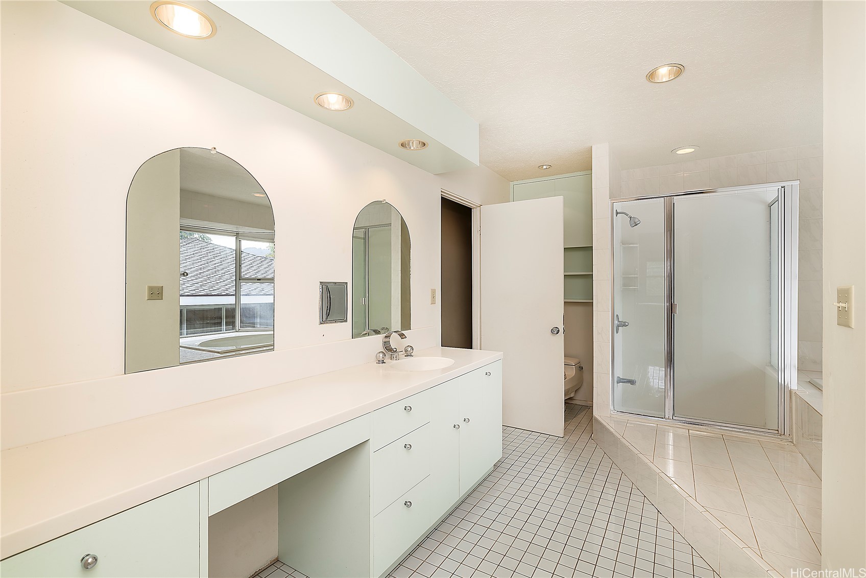 648 10th Avenue Property Photo 10