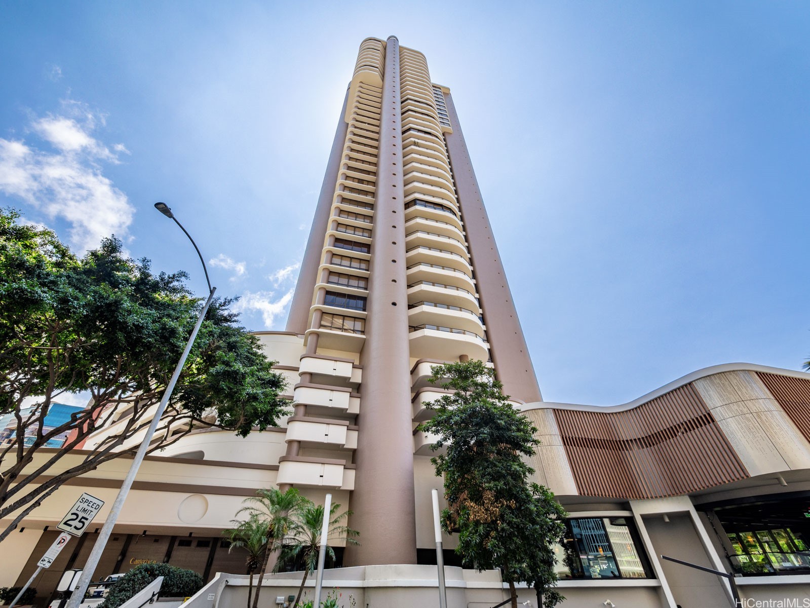 1910 Ala Moana Boulevard 40d Property Photo 25
