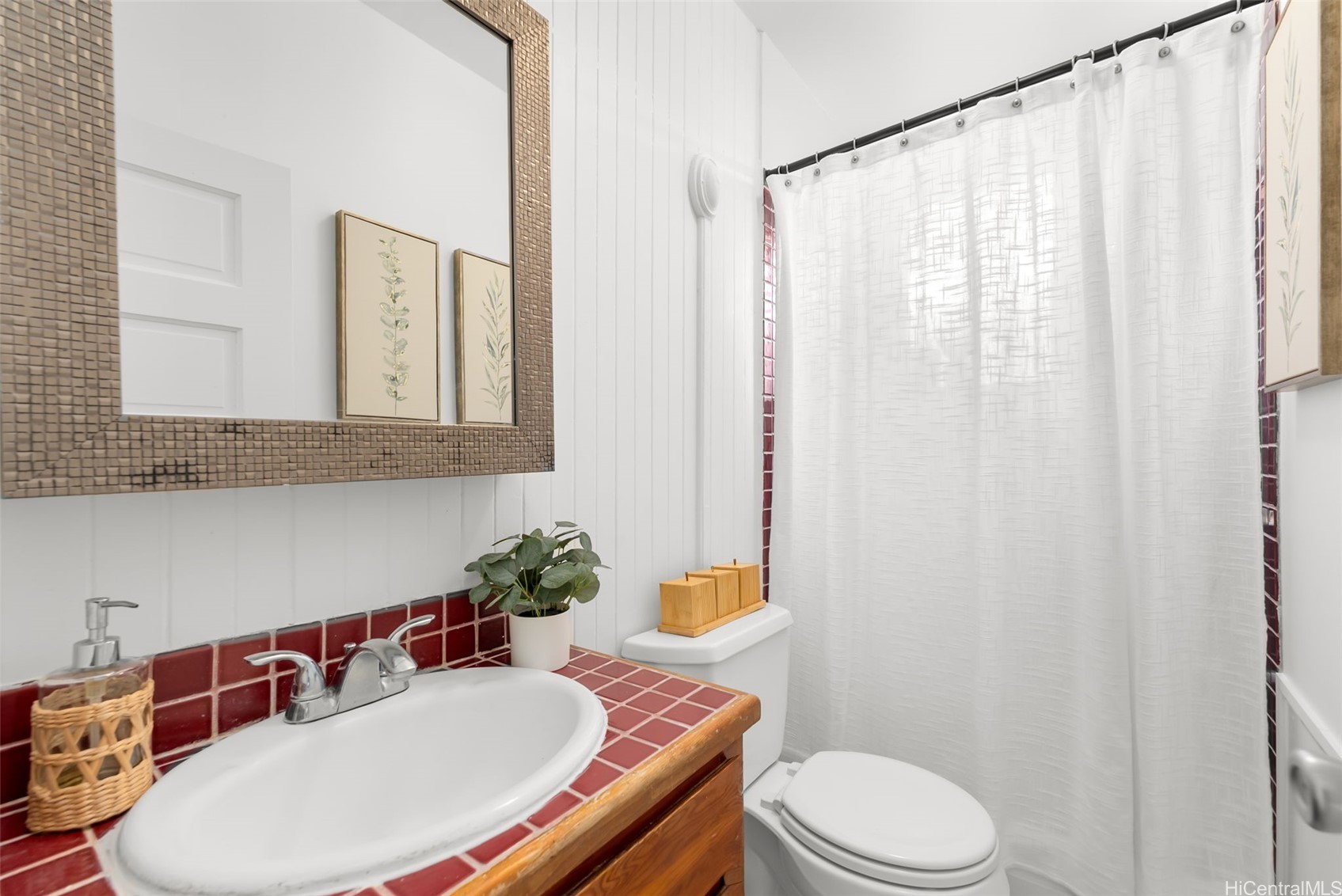 2422 Rooke Avenue Property Photo 10