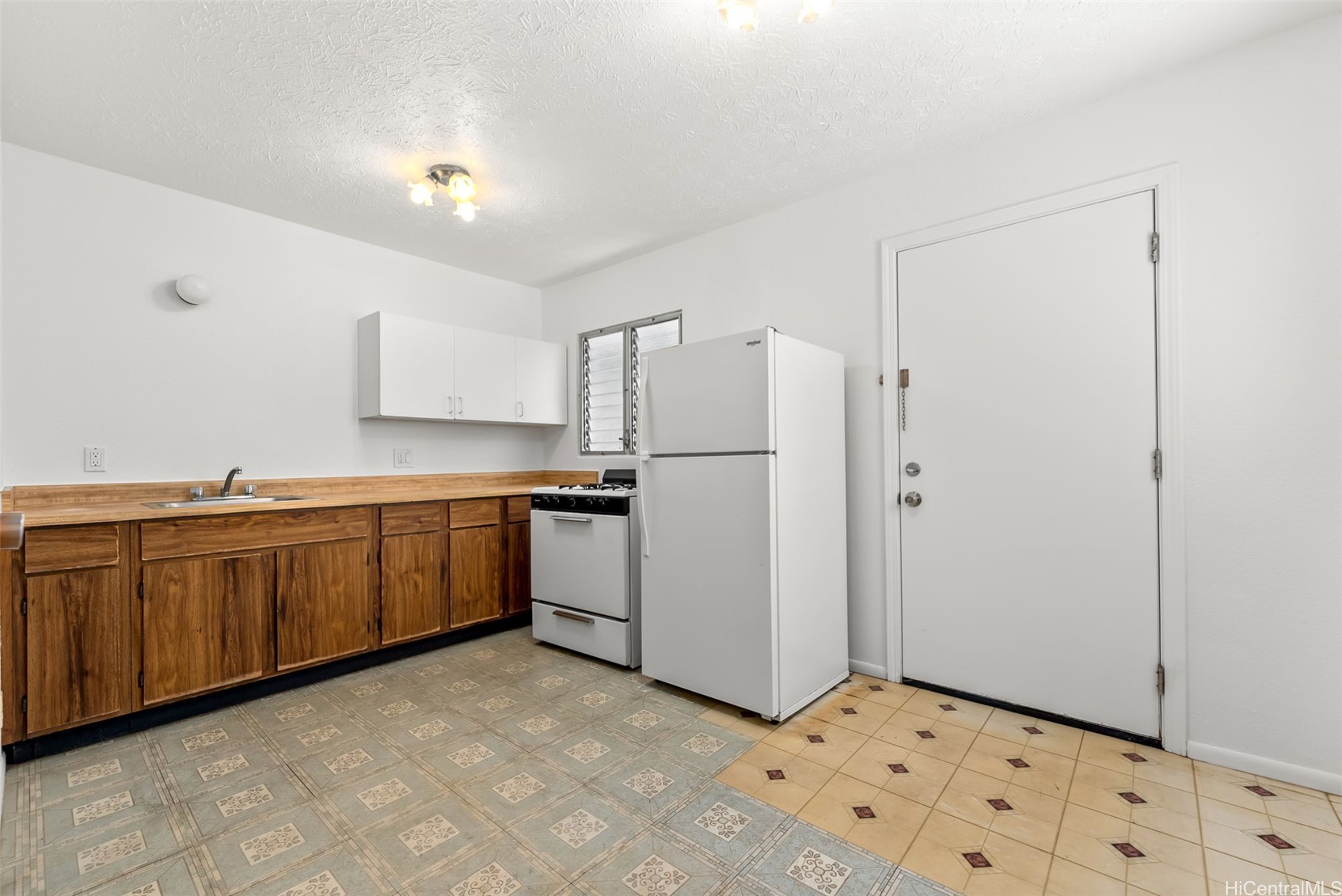 2422 Rooke Avenue Property Photo 17