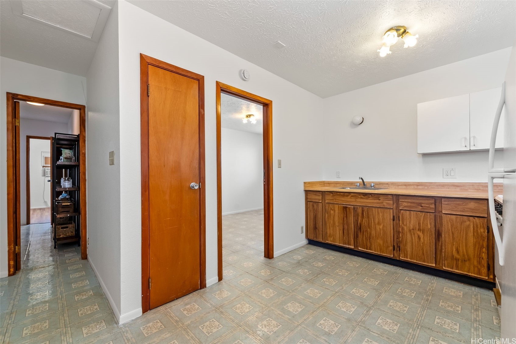 2422 Rooke Avenue Property Photo 18