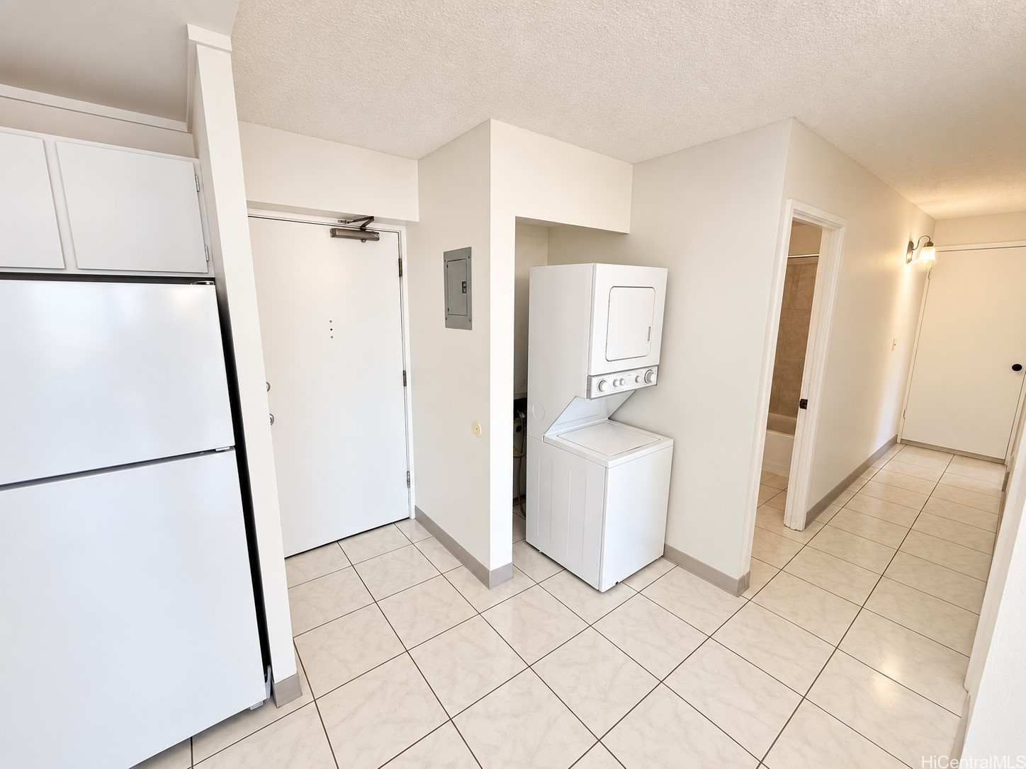 475 Atkinson Drive 1808 Property Photo 7