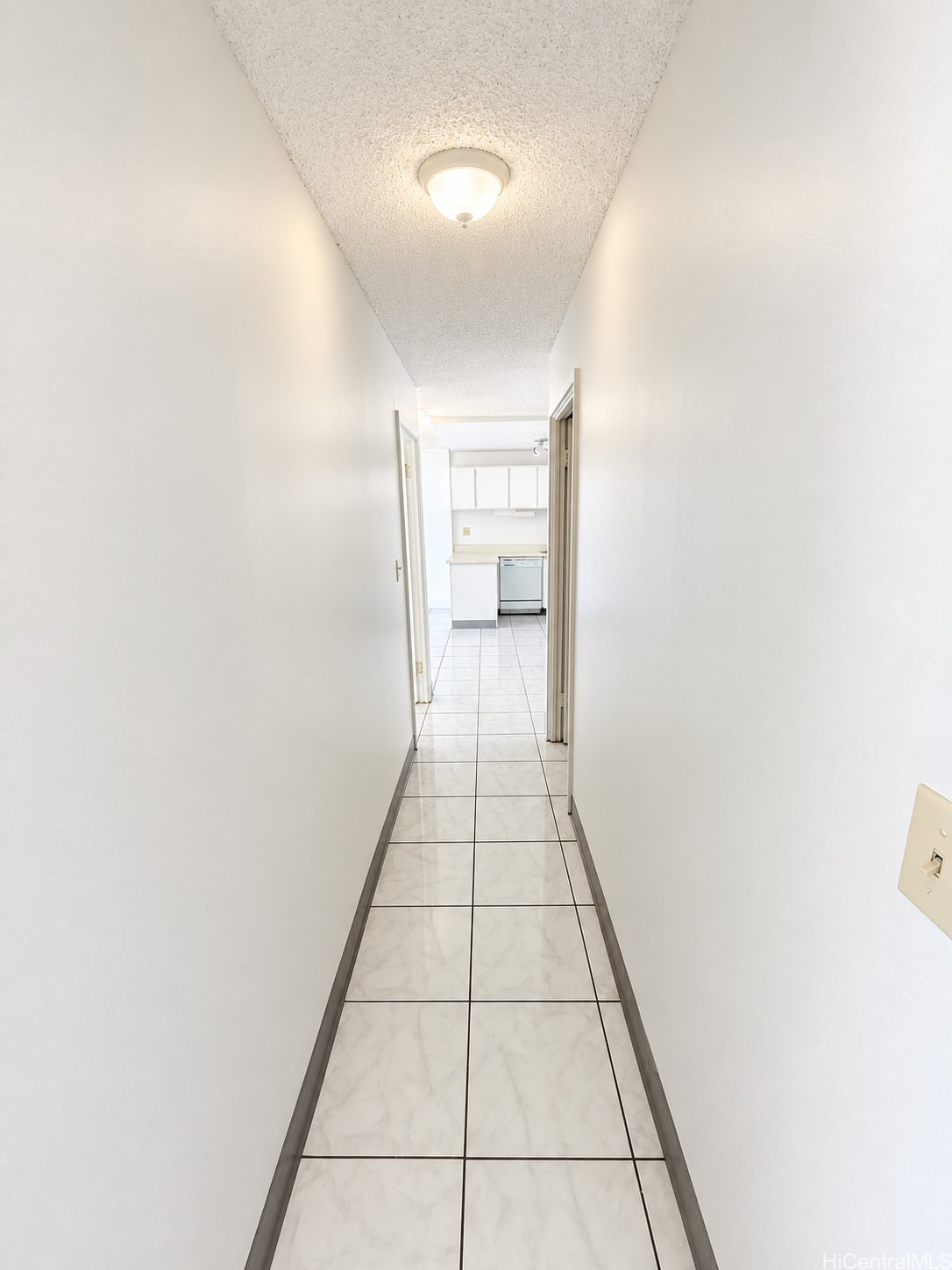475 Atkinson Drive 1808 Property Photo 8