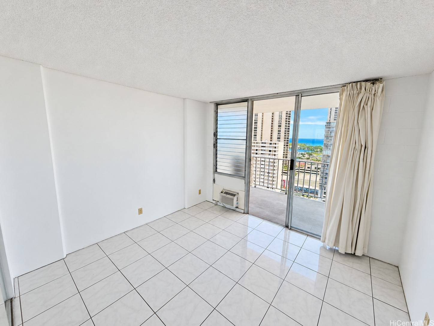 475 Atkinson Drive 1808 Property Photo 11