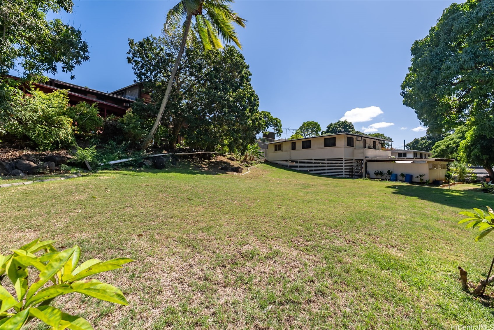 1758-a Gulick Avenue Property Photo 7