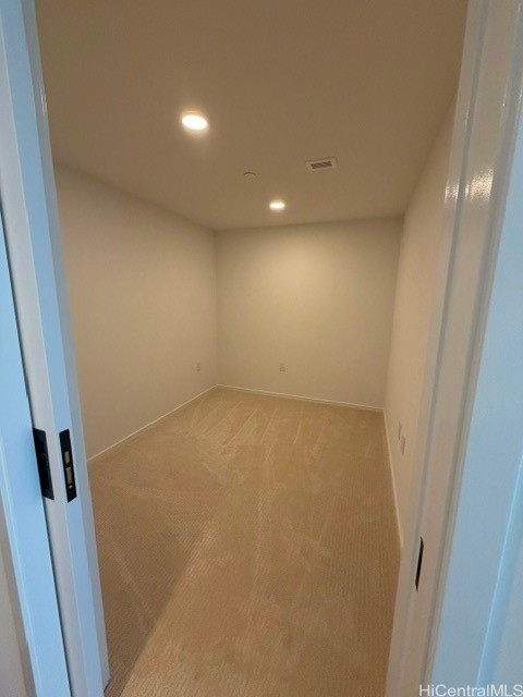 333 Ward Avenue 1706 Property Photo 6