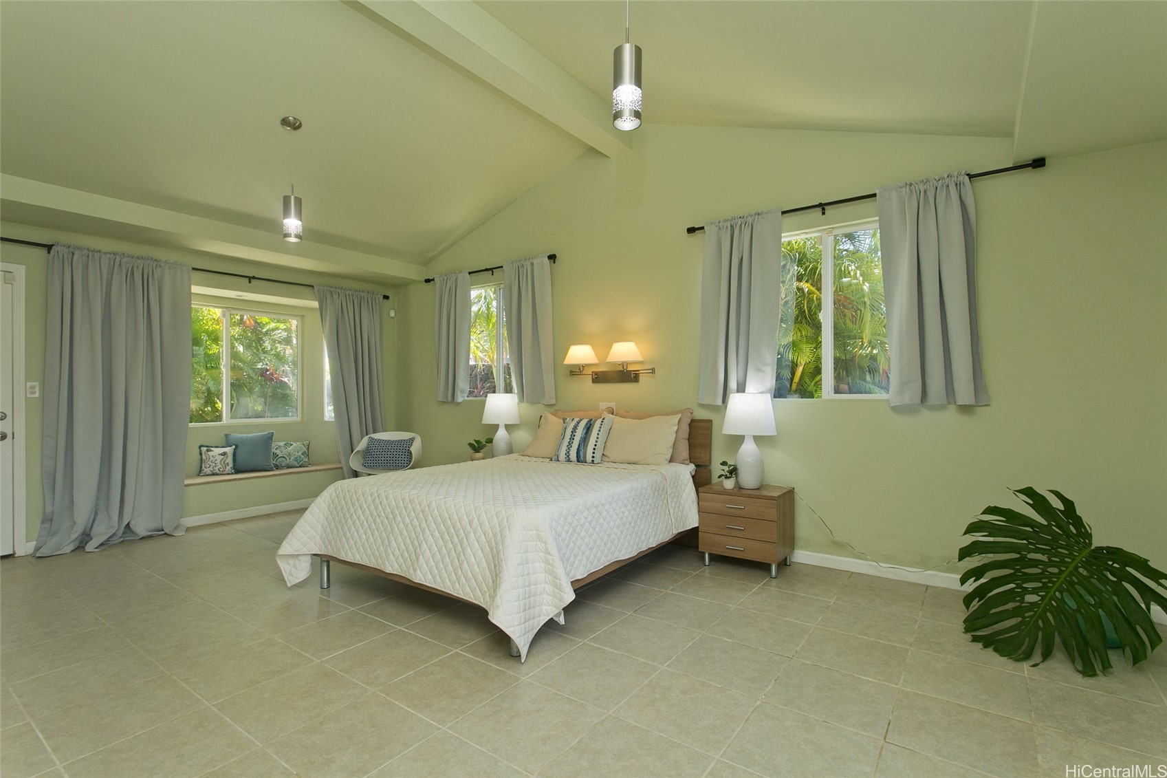 6857 Niumalu Loop Property Photo 6