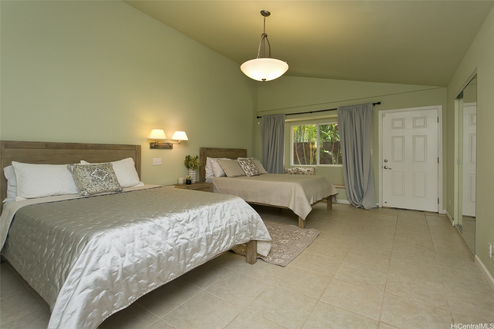 6857 Niumalu Loop Property Photo 9