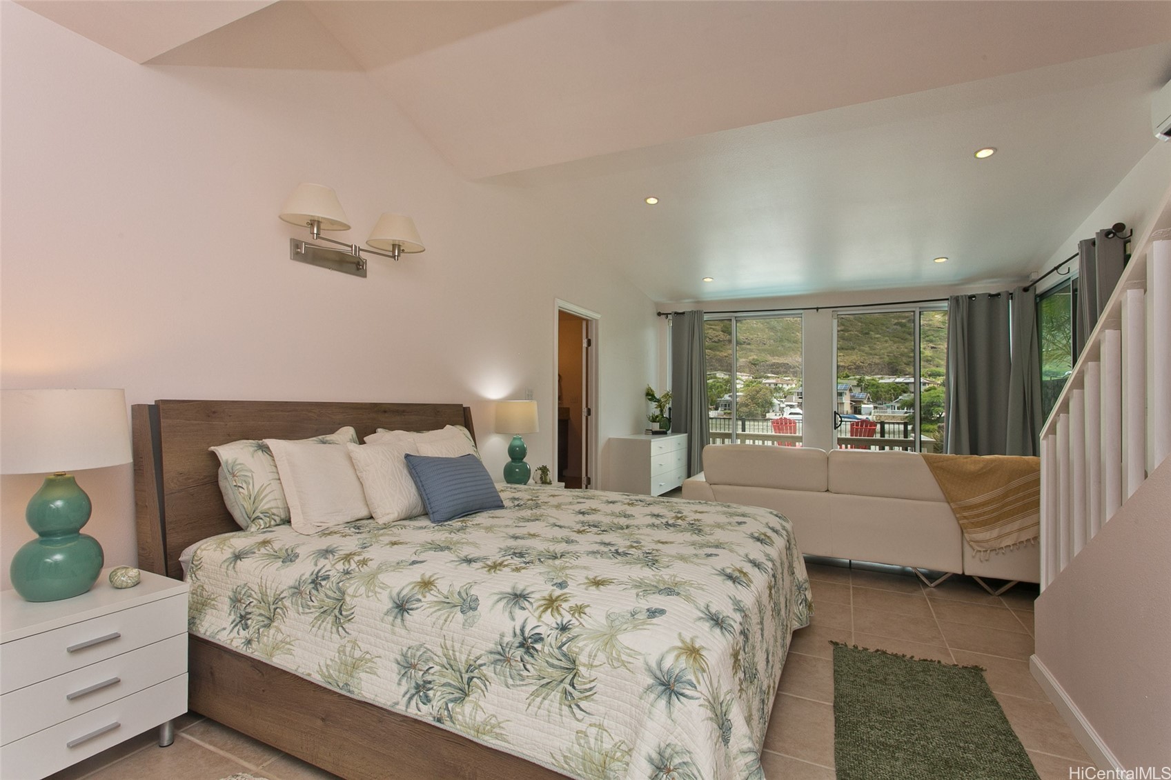 6857 Niumalu Loop Property Photo 11