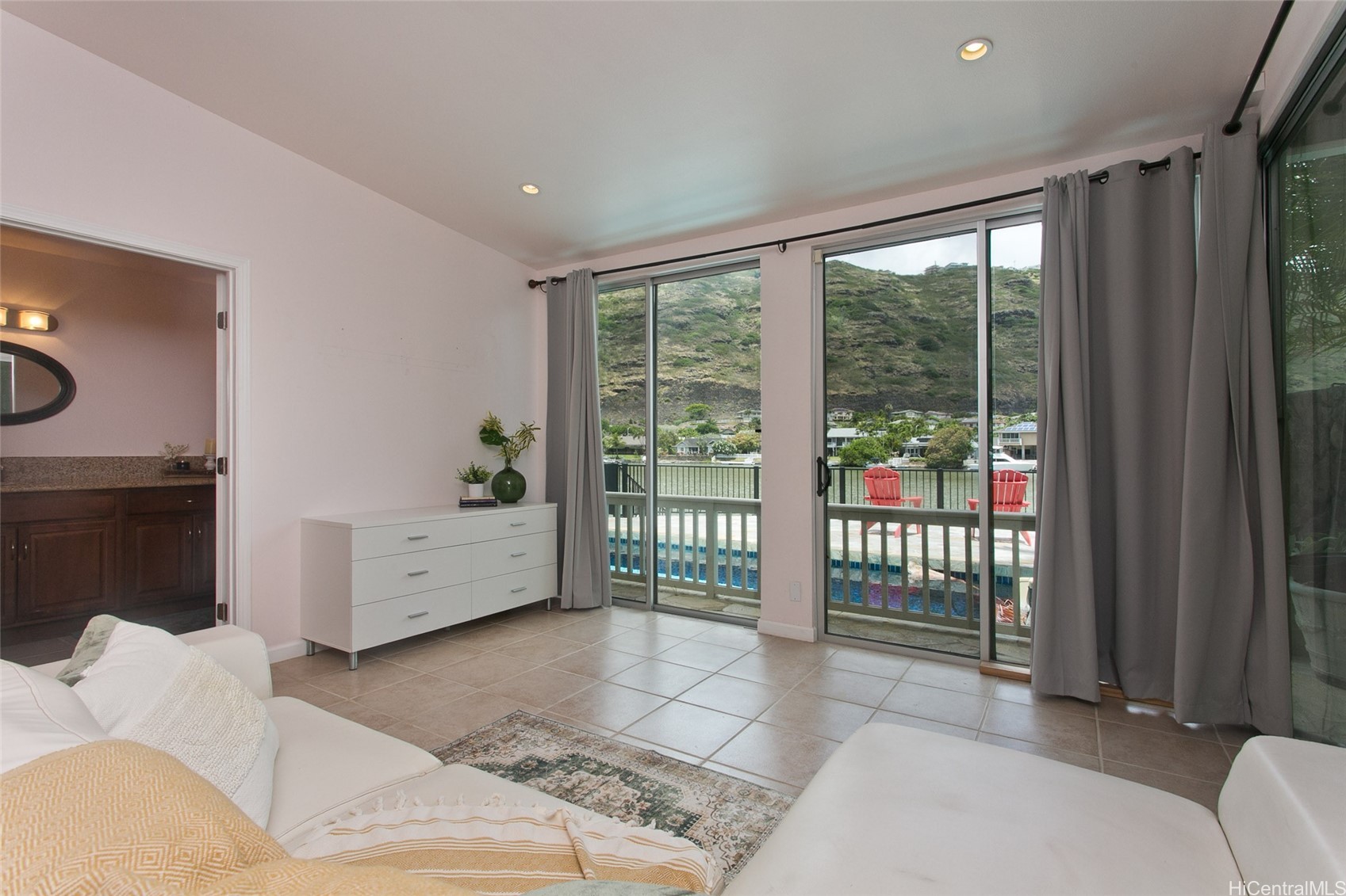 6857 Niumalu Loop Property Photo 12