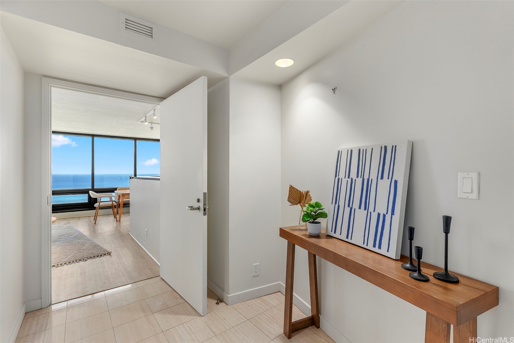 1330 Ala Moana Boulevard 3704 Property Photo 8