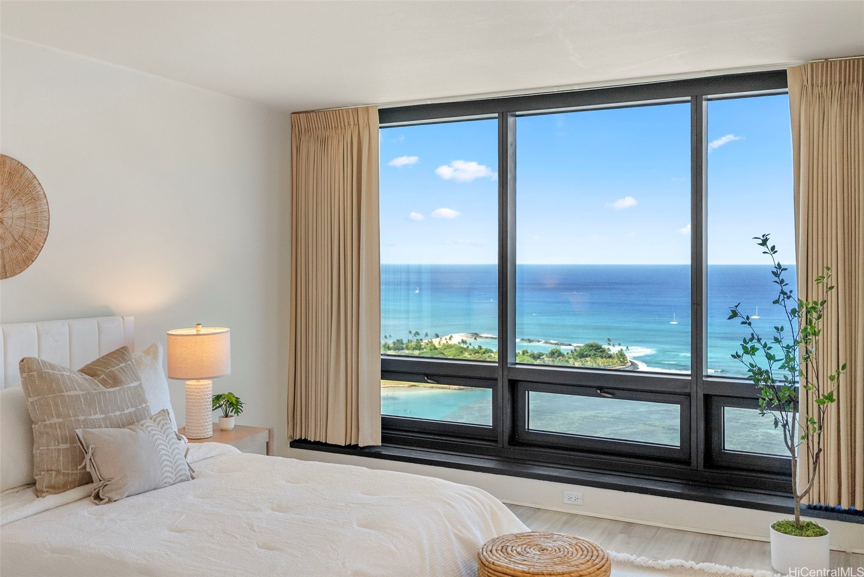 1330 Ala Moana Boulevard 3704 Property Photo 11