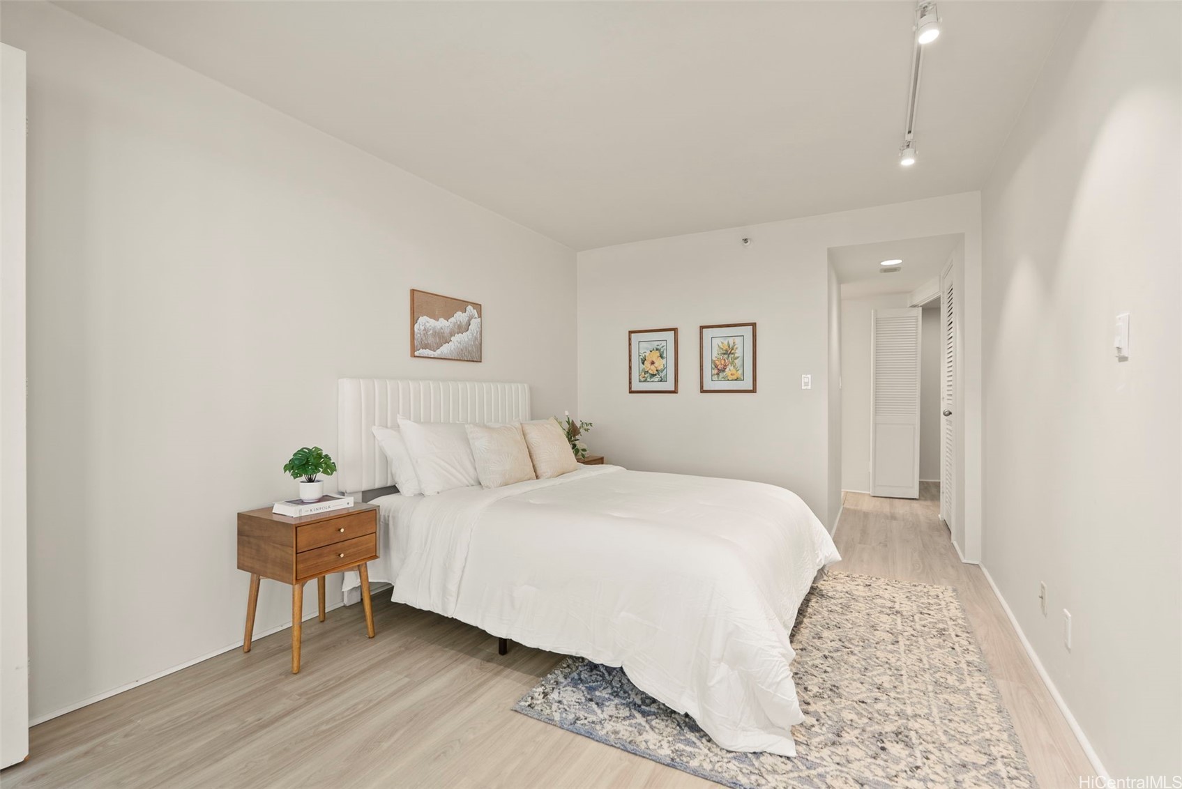 1330 Ala Moana Boulevard 3704 Property Photo 15