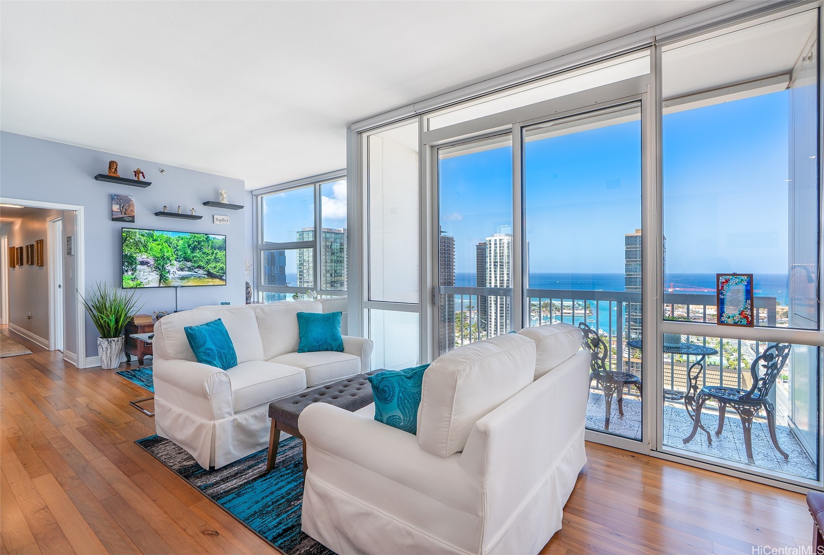 909 Kapiolani Boulevard Phb2 Property Photo 2