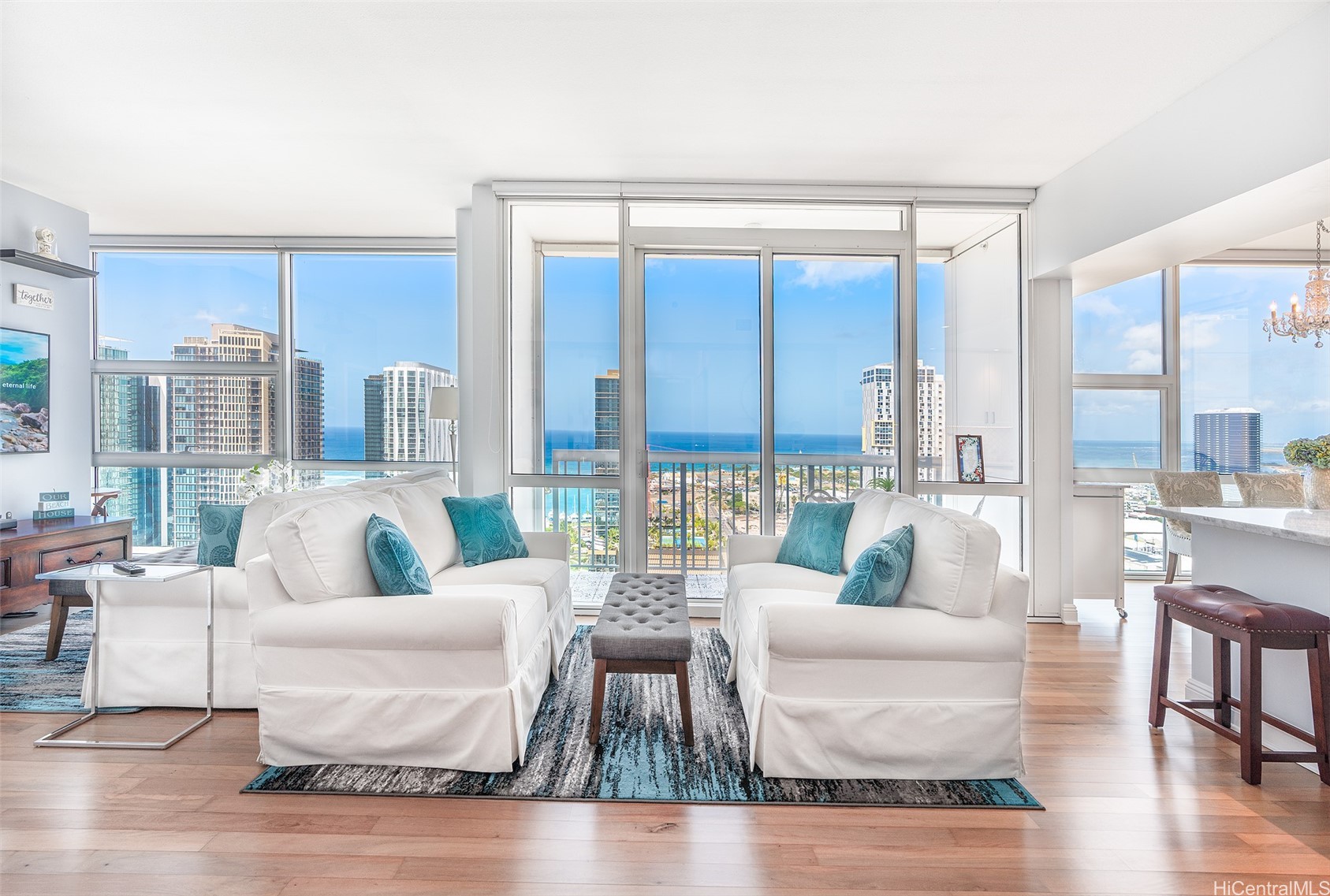 909 Kapiolani Boulevard Phb2 Property Photo 4