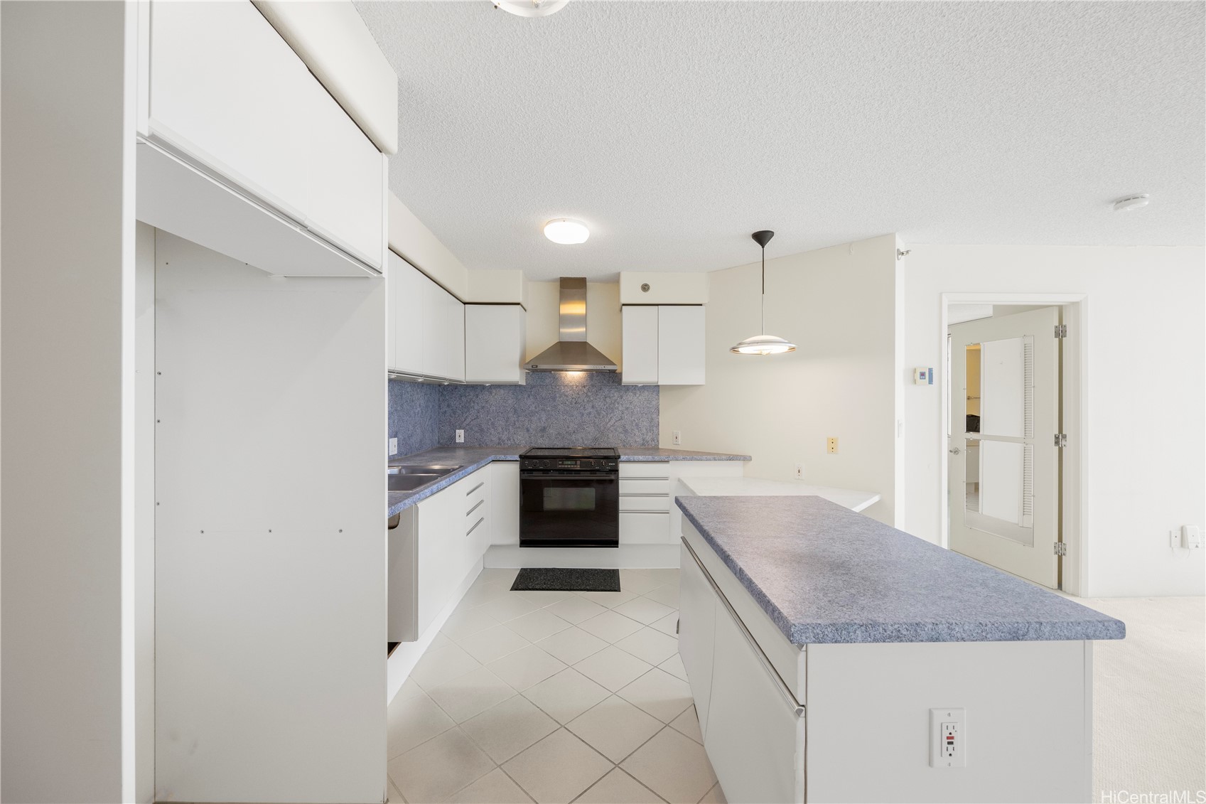 801 S King Street 3401 Property Photo 6