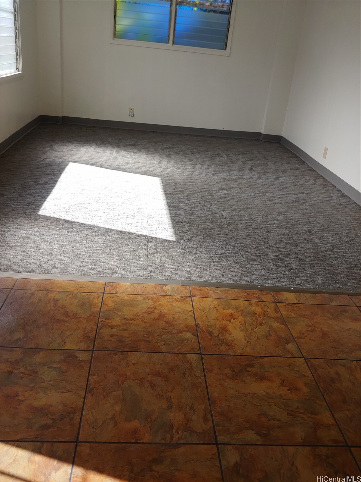 2126 California Avenue Property Photo 15