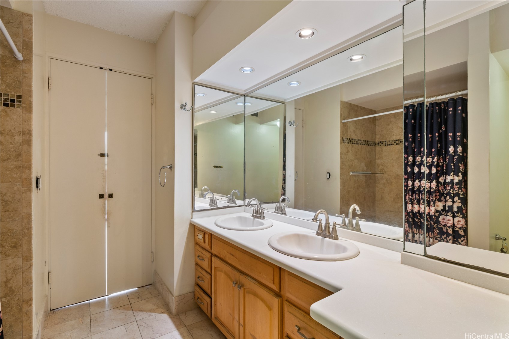 500 Lunalilo Home Road 28j Property Photo 15