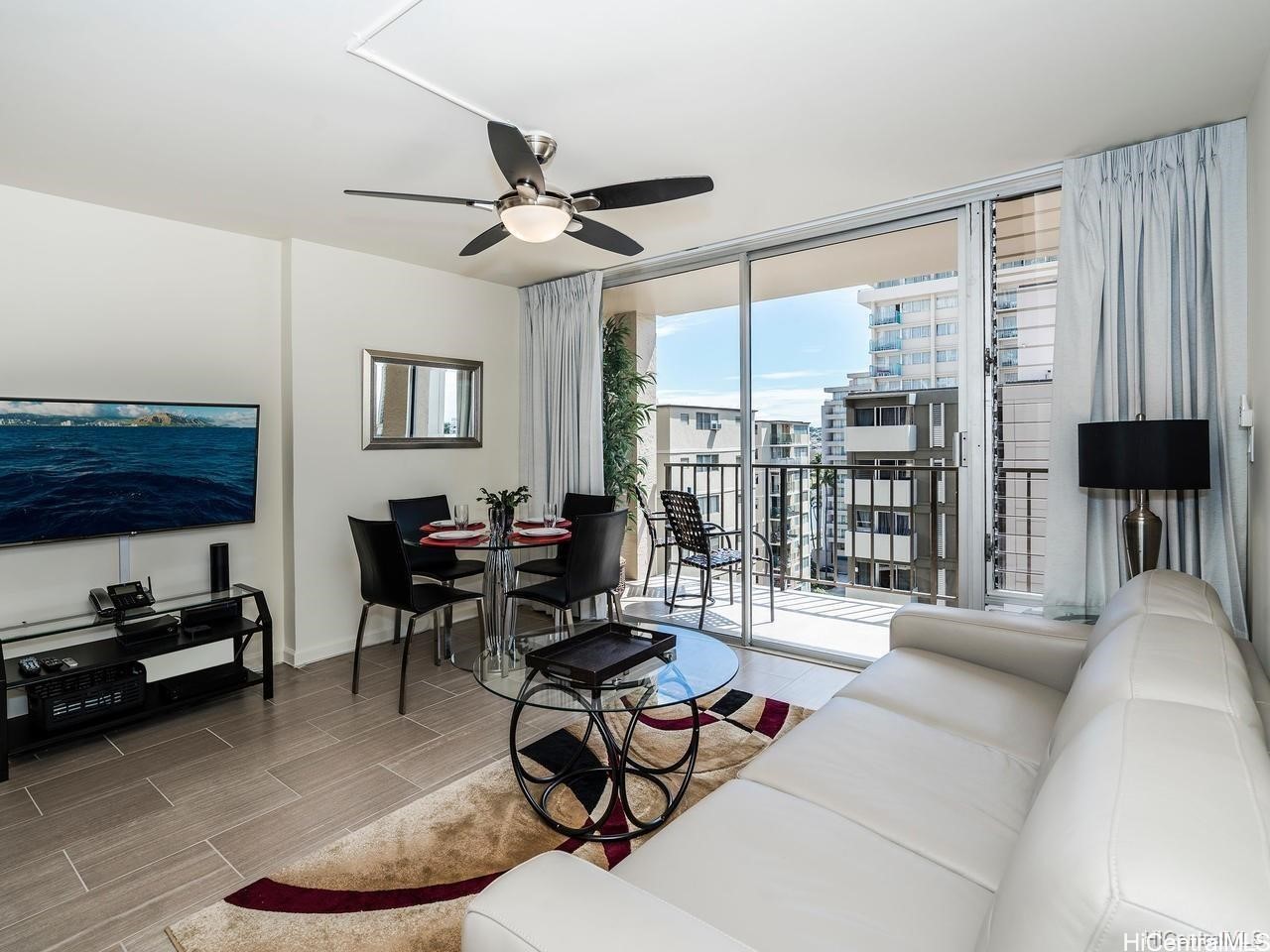 2345 Ala Wai Boulevard 1101 Property Photo 3