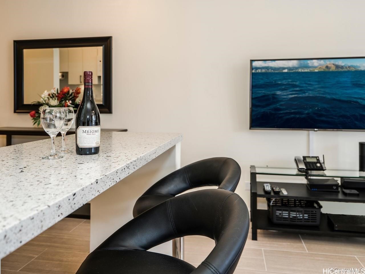2345 Ala Wai Boulevard 1101 Property Photo 7