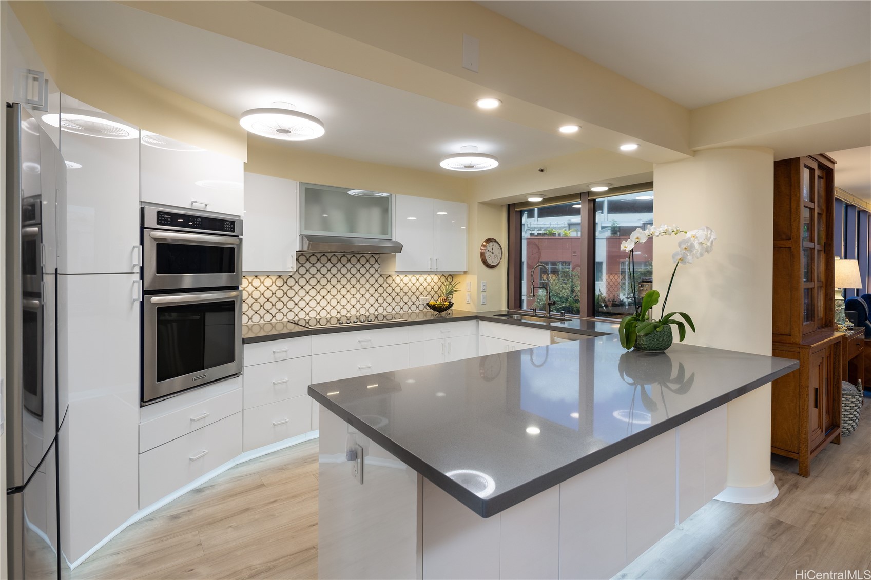 415 South Street Makai 201 Property Photo 7