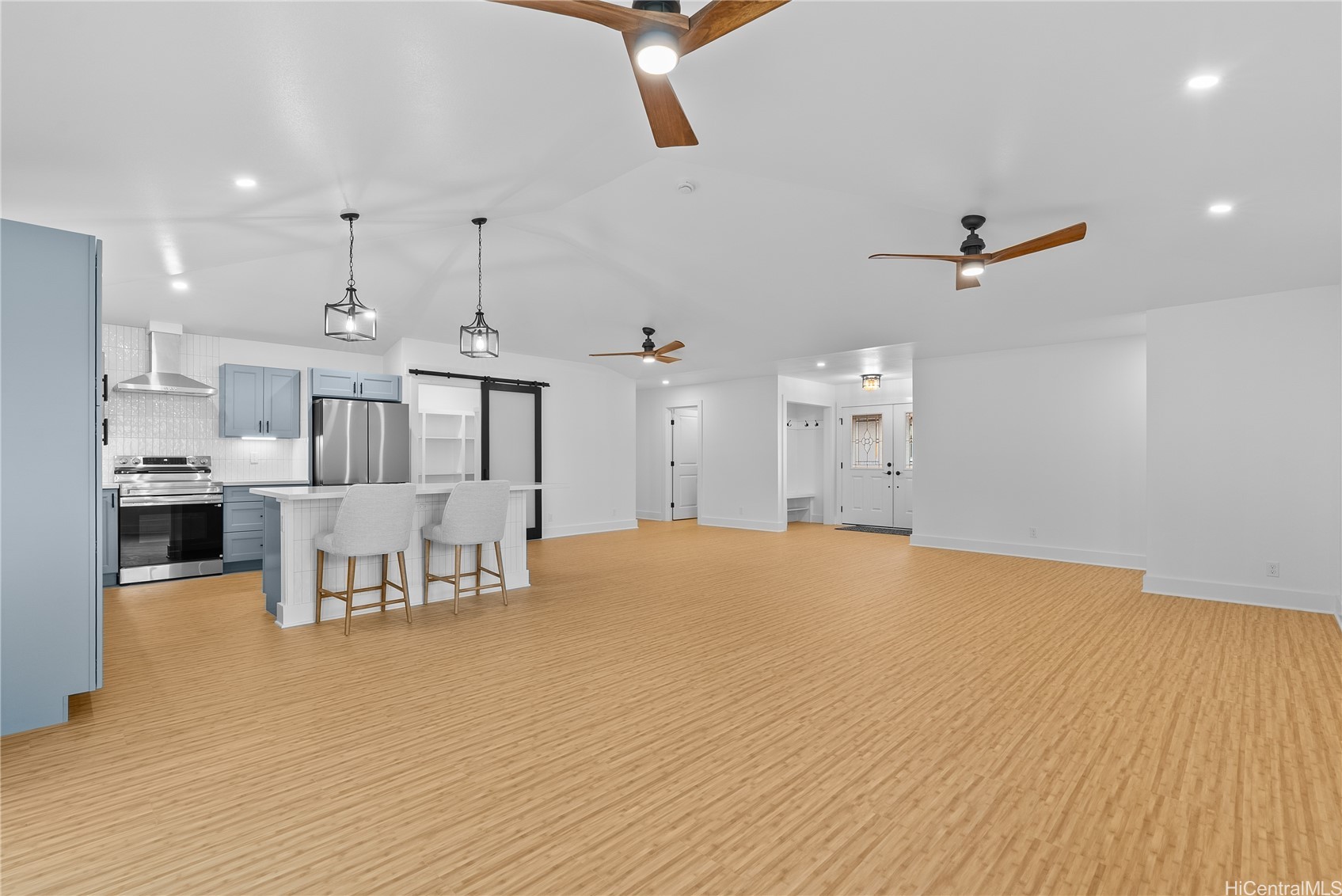 15-1688 Beach Road Property Photo 5