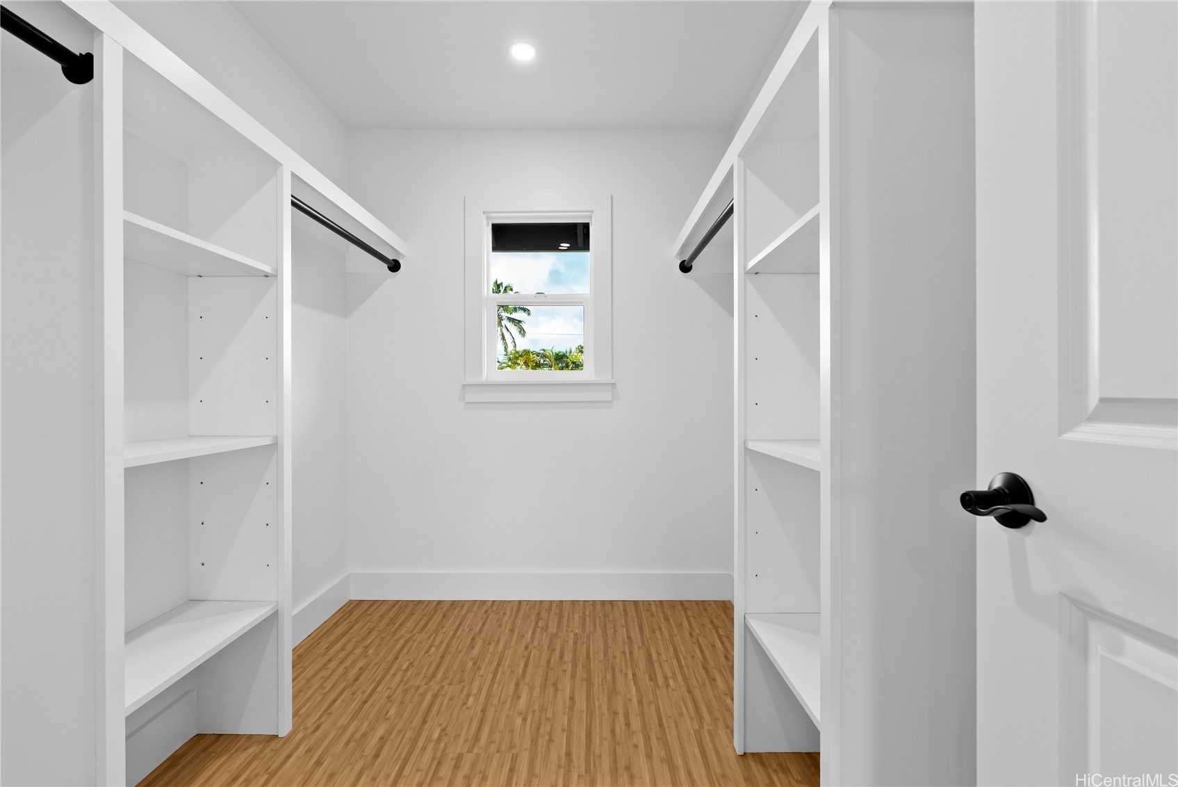 15-1688 Beach Road Property Photo 9