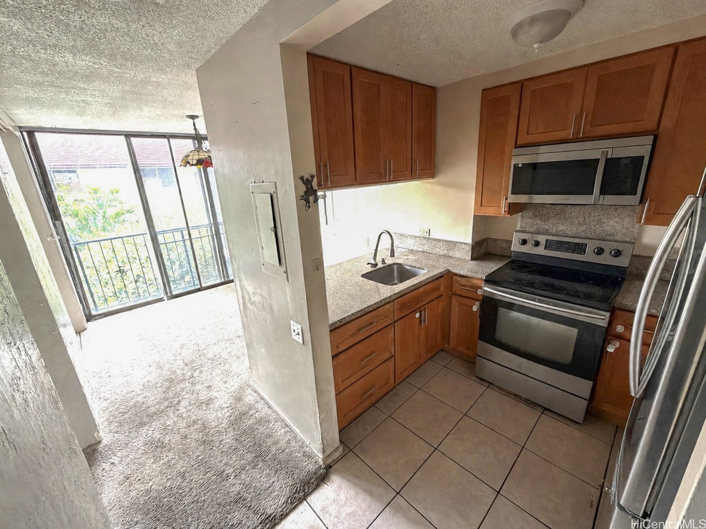 322 Aoloa Street 306 Property Photo 6