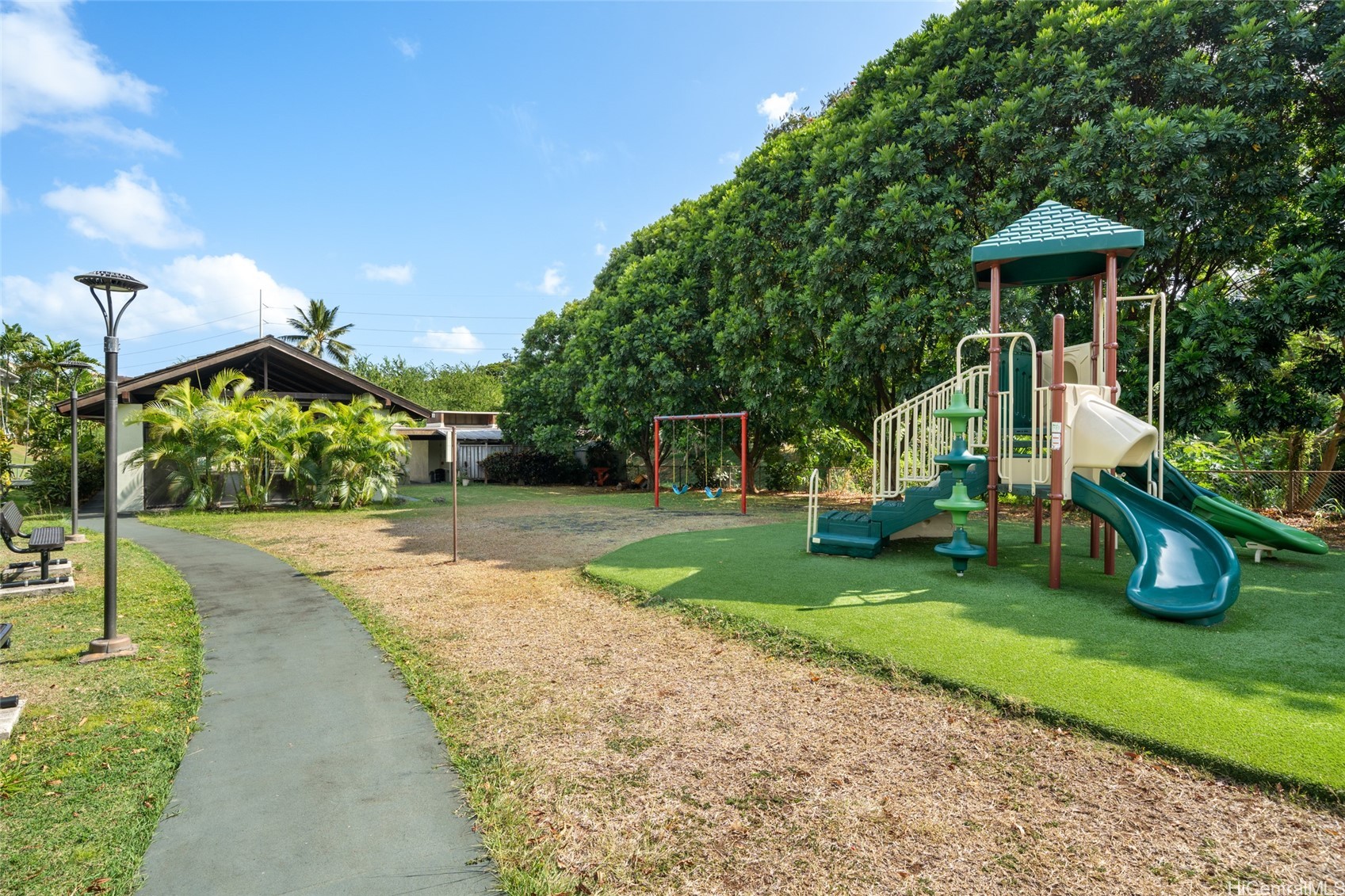 98-402 Koauka Loop 2313 Property Photo 11