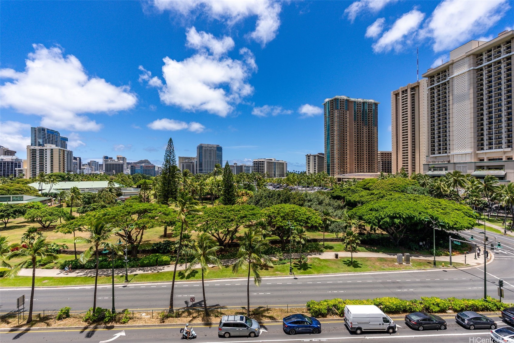 1910 Ala Moana Boulevard 7b Property Photo 4