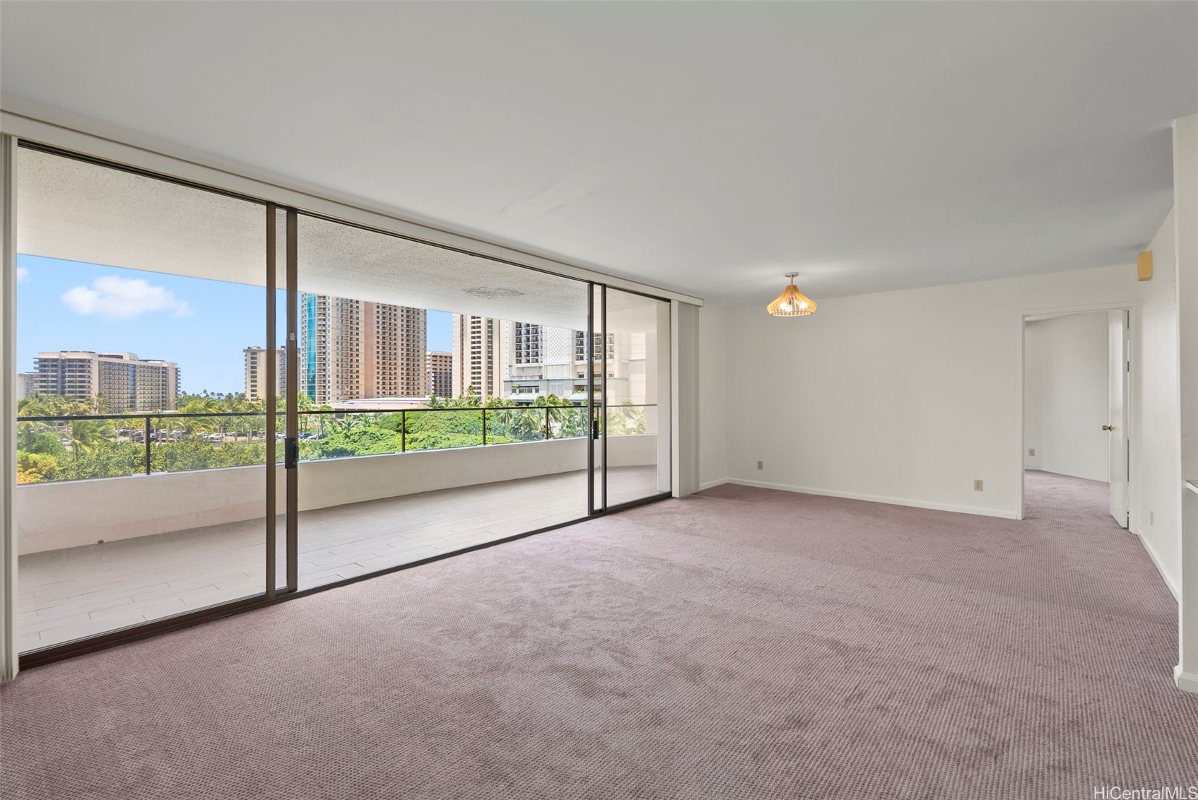 1910 Ala Moana Boulevard 7b Property Photo 5
