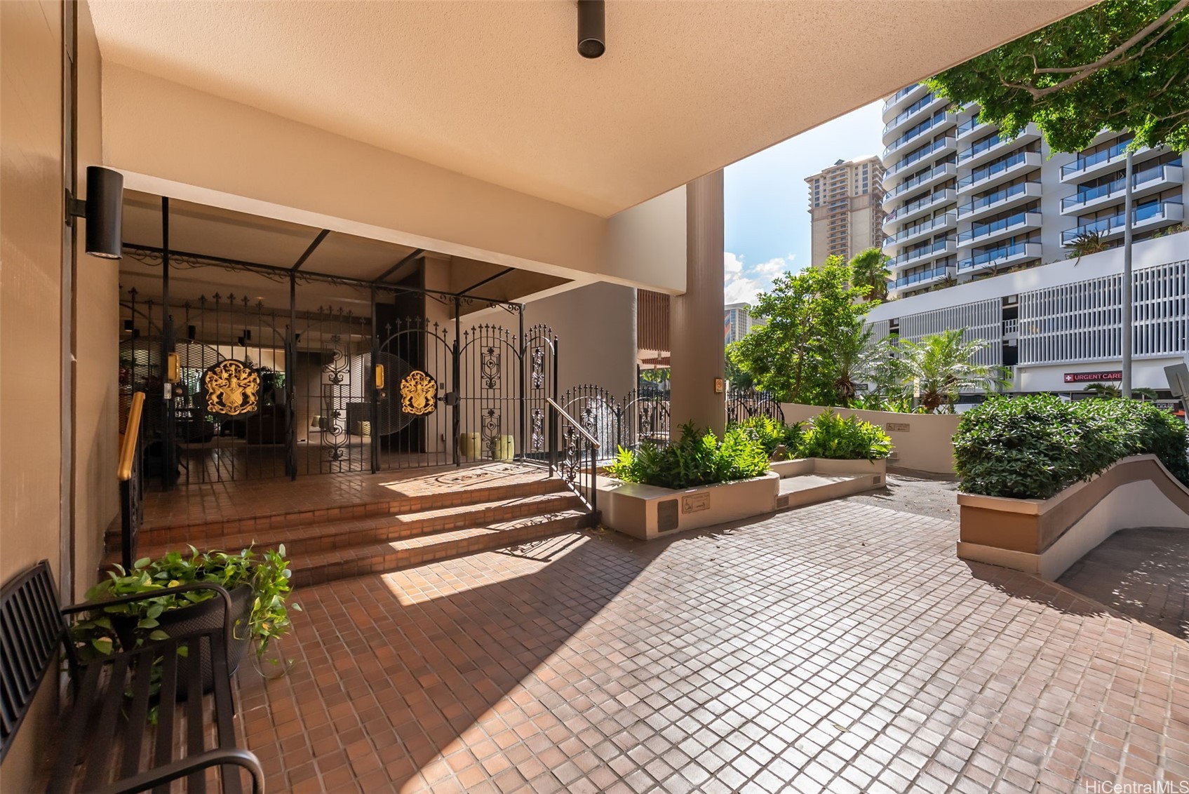1910 Ala Moana Boulevard 7b Property Photo 22