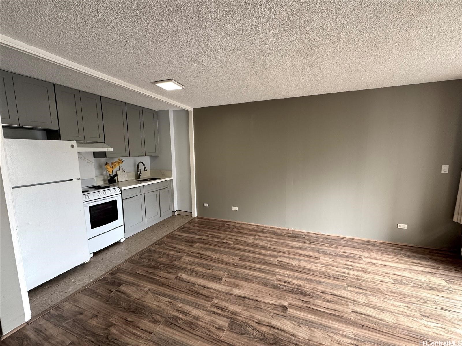 Picture of 2345 Ala Wai Boulevard 1015