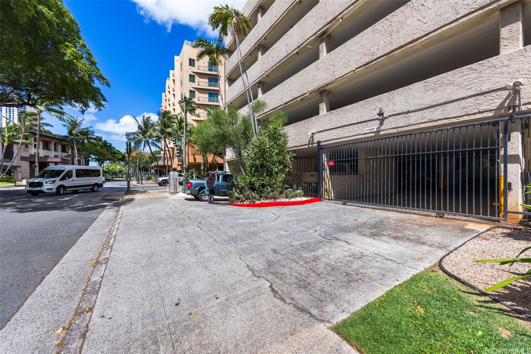 2092 Kuhio Avenue 902 Property Photo 20