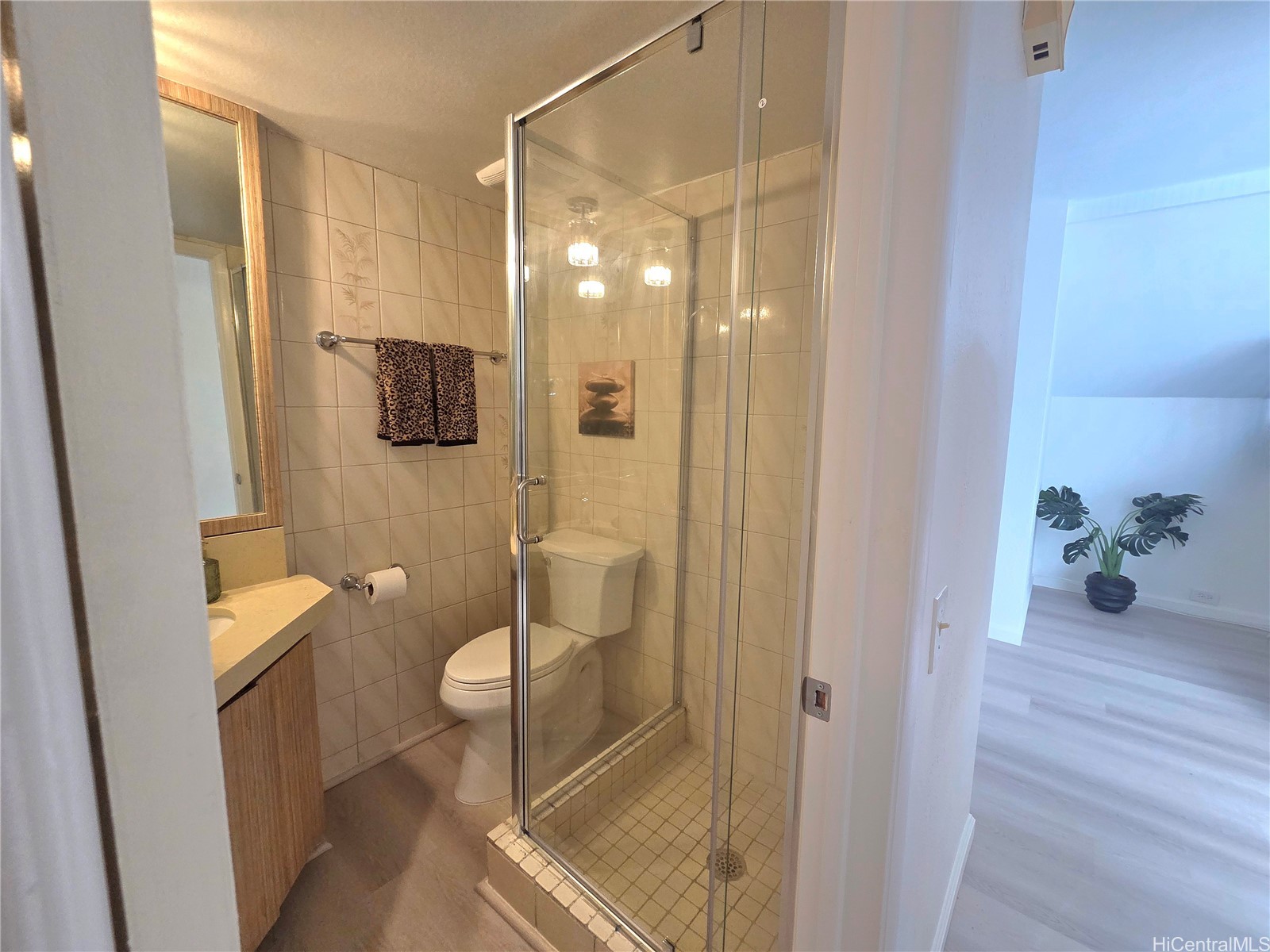 7544 Mokunoio Place Property Photo 9