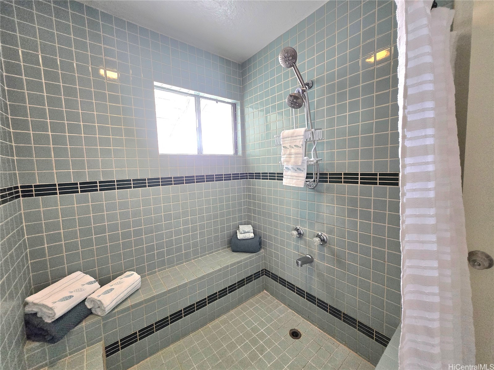7544 Mokunoio Place Property Photo 16