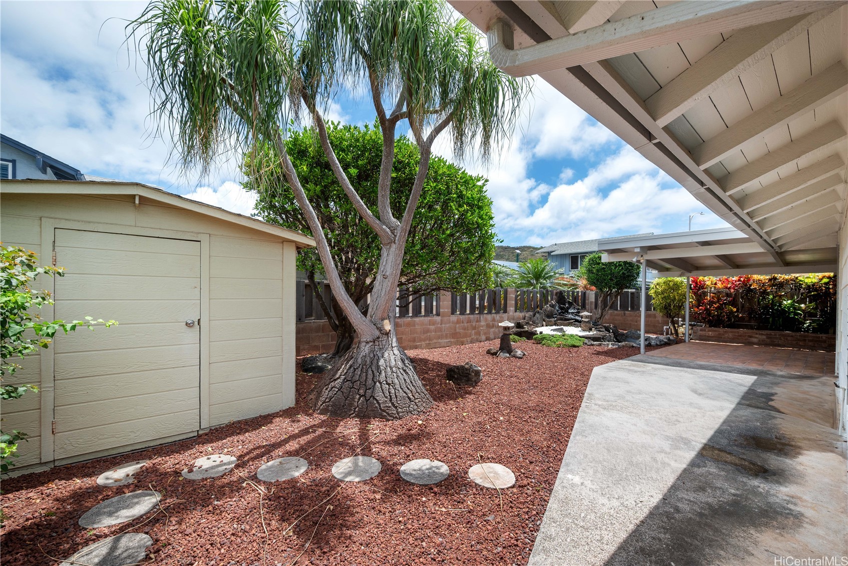 7544 Mokunoio Place Property Photo 21