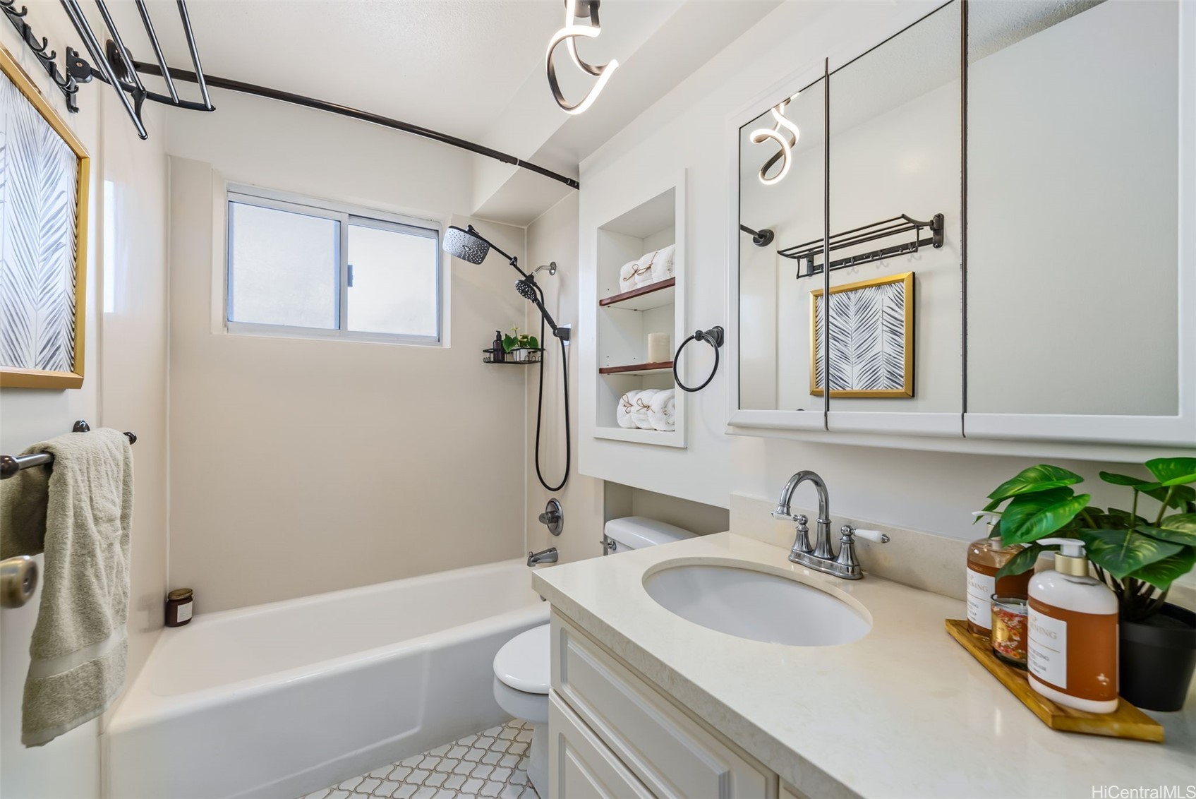 1111 Wilder Avenue 18a Property Photo 15