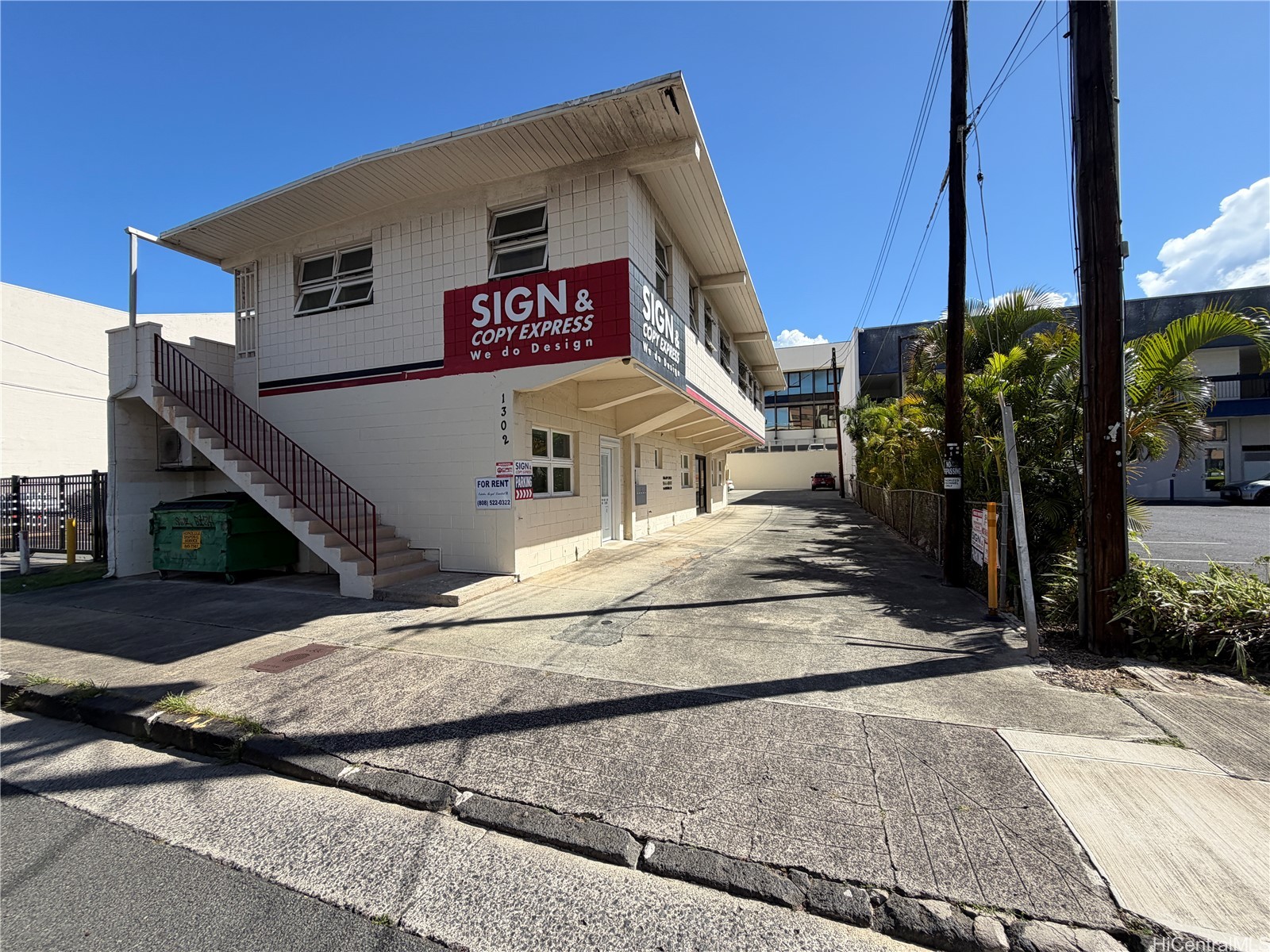 1302 Young Street Property Photo 1