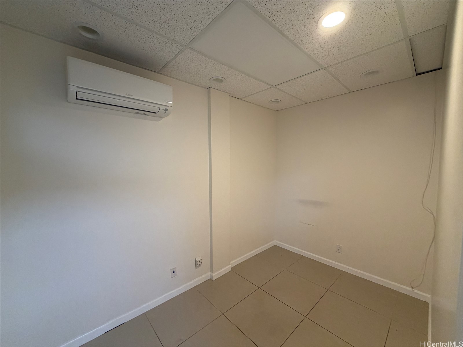 1302 Young Street Property Photo 11