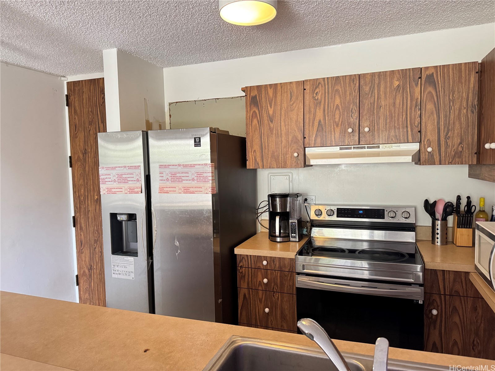1717 Mott Smith Drive 407 Property Photo 9