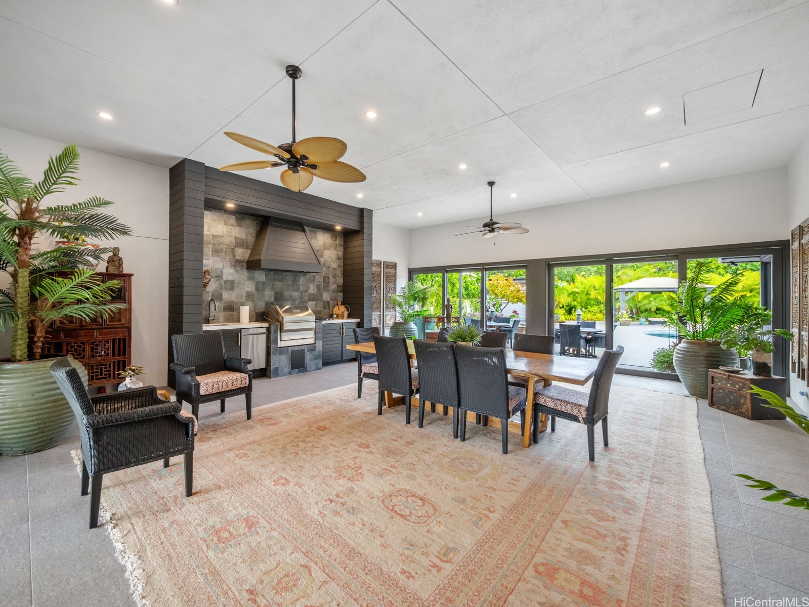 6015 Kalanianaole Highway Property Photo 10