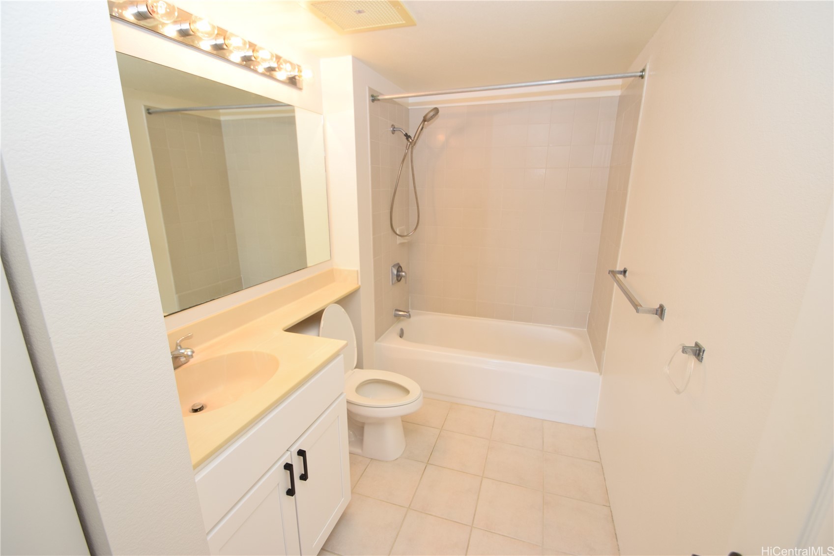 3054 Ala Poha Place 2203 Property Photo 15