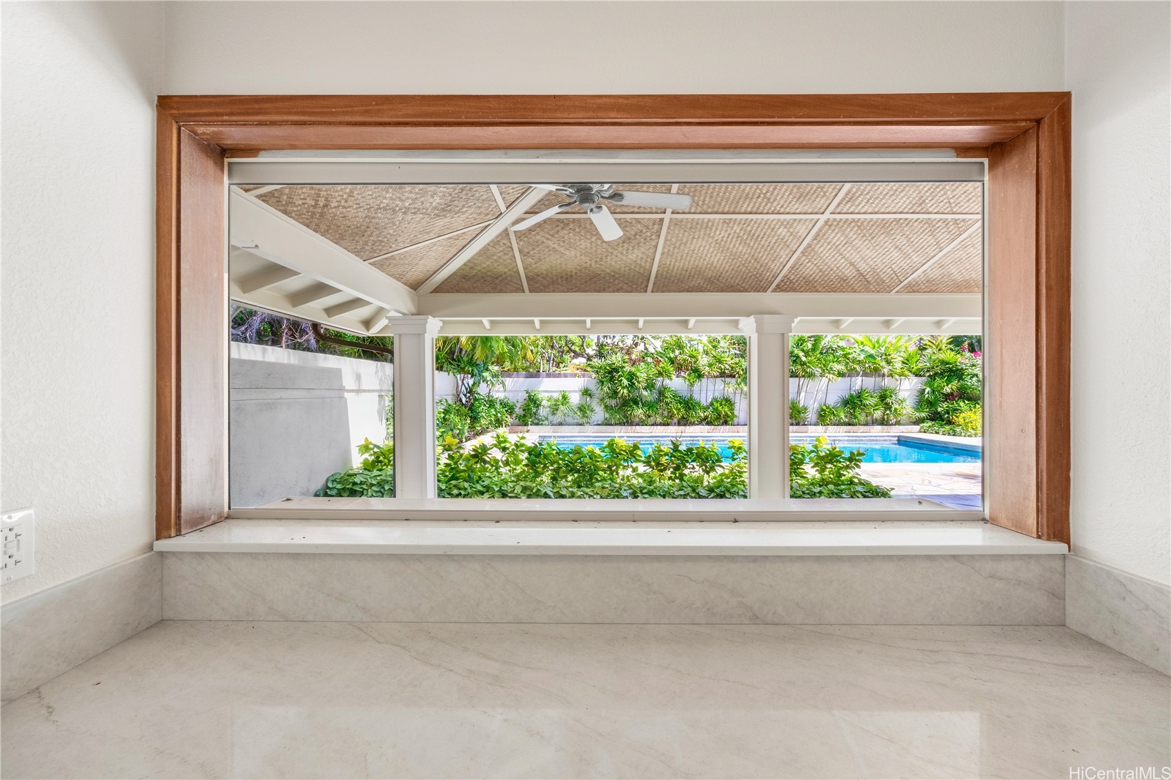 950 Kealaolu Avenue Property Photo 15