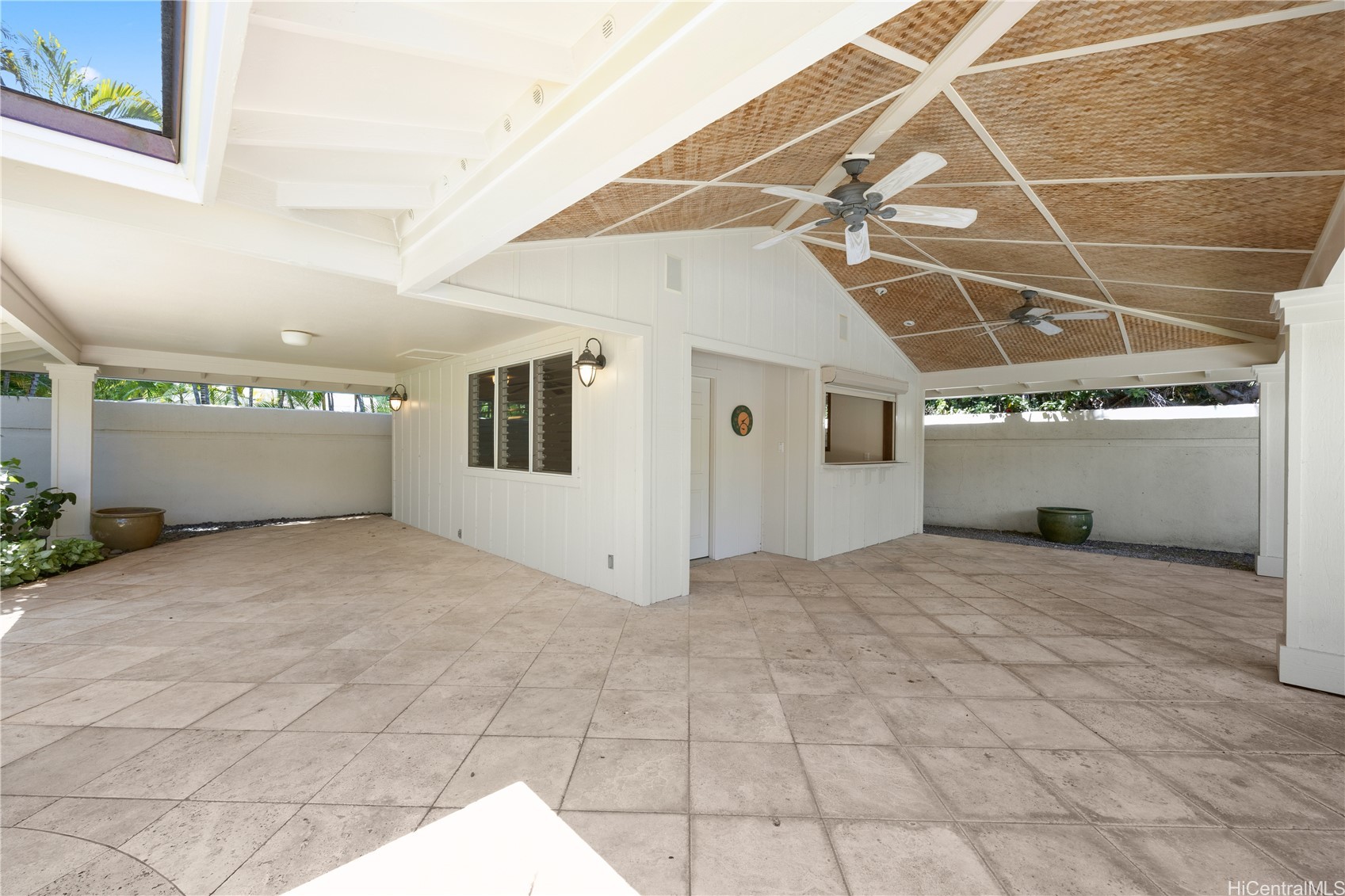 950 Kealaolu Avenue Property Photo 20